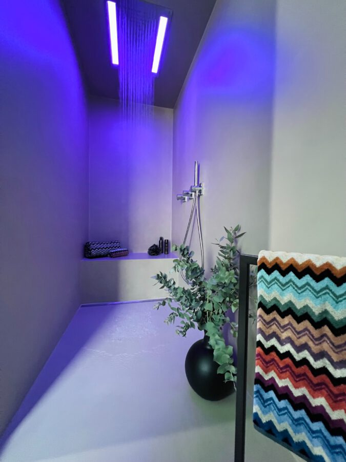 Gehobene Doppelhaushälfte mit traumhaftem Seeblick - Dusche