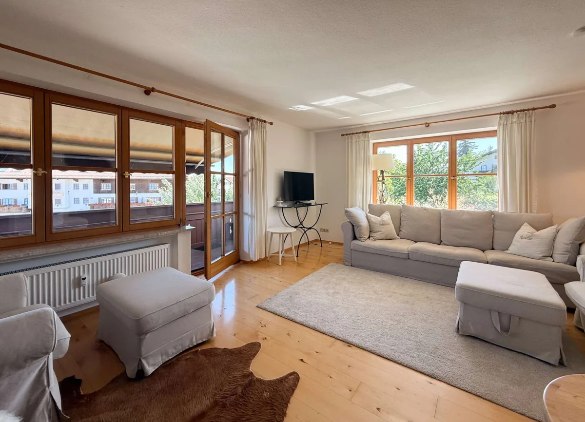 Wohnraum / Balkon