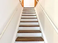 Treppenaufgang EG zu OG