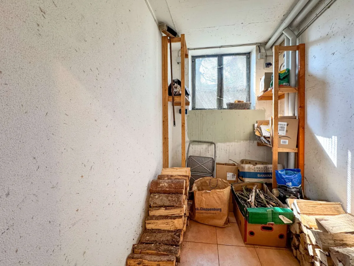 Raum zur Holzlagerung