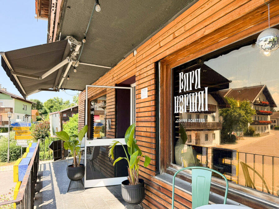 Vielseitige Gewerbeflächen im Herzen von Breitbrunn am Chiemsee - Terrasse Studio