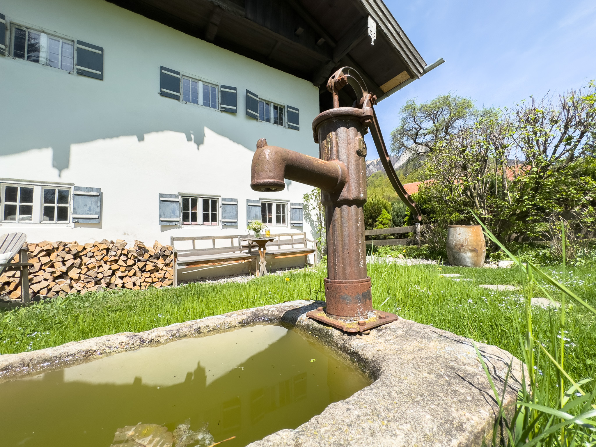 Brunnen im Garten