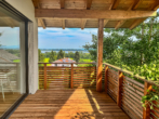 Terrasse/Balkon OG - Exklusives Einfamilienhaus am Chiemsee – mit Pool, Seeblick und Alpenpanorama