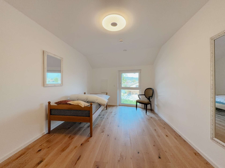 SCHLAFZIMMER I