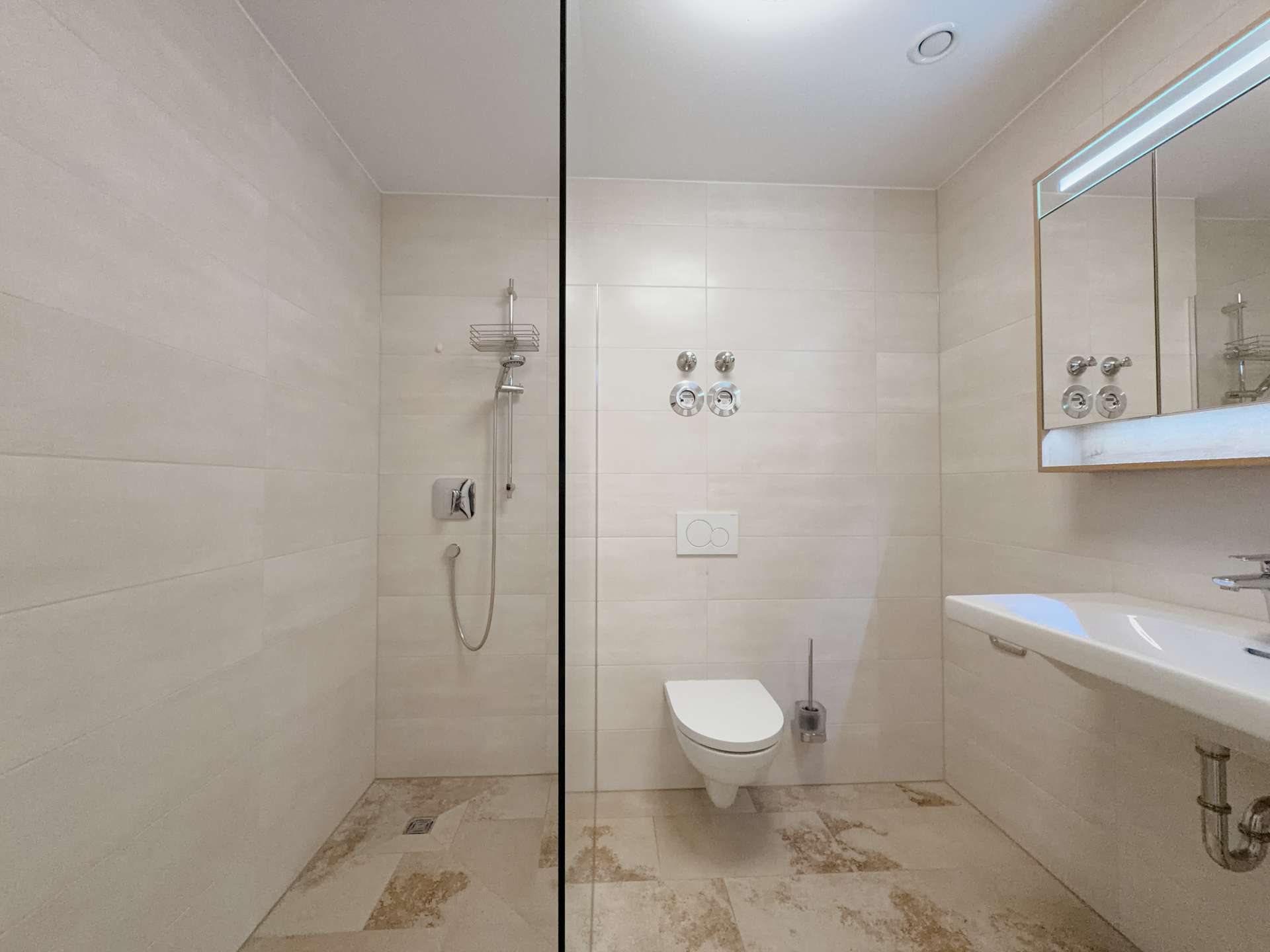 BADEZIMMER II