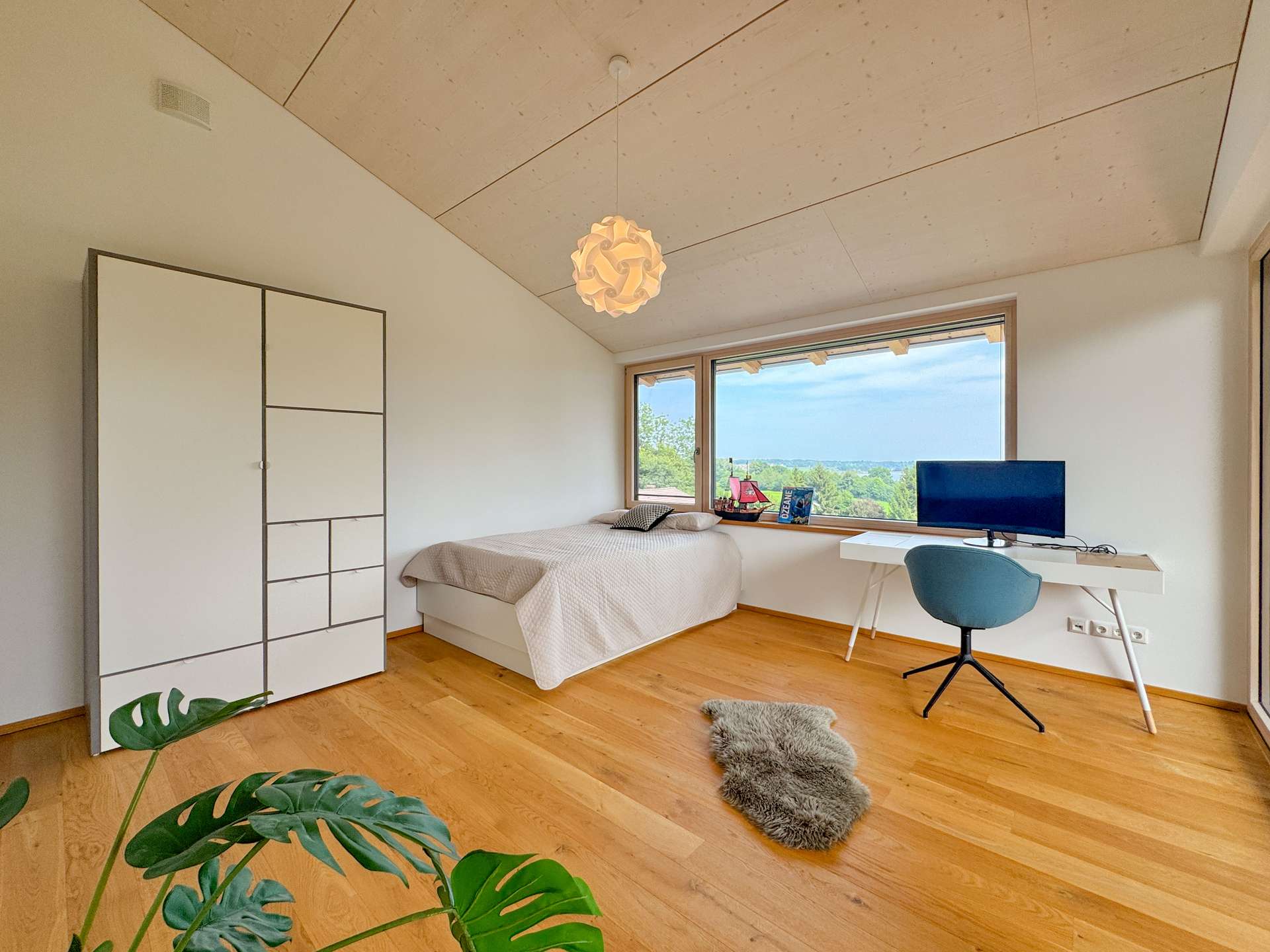 Schlafzimmer Süd-Ost OG