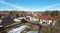 HAUS - Leben am Chiemsee – Stilvolle Maisonettewohnung mit Panoramablick & Einliegerwohnung