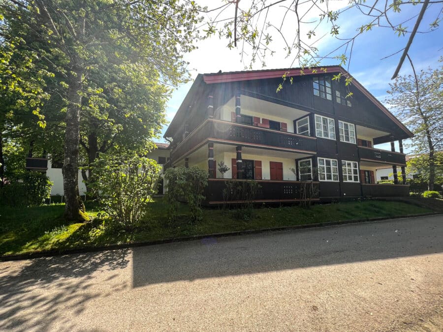 2-Zi.-Wohnung mit Südbalkon und Blick auf die Bergkette - entkernt oder kernsaniert verfügbar - Ansicht von Norden