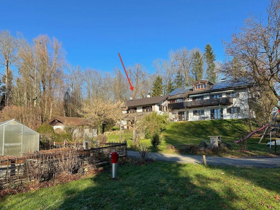 Gemütliche Terrassenwohnung mit Garten in Seenähe - Hausansicht