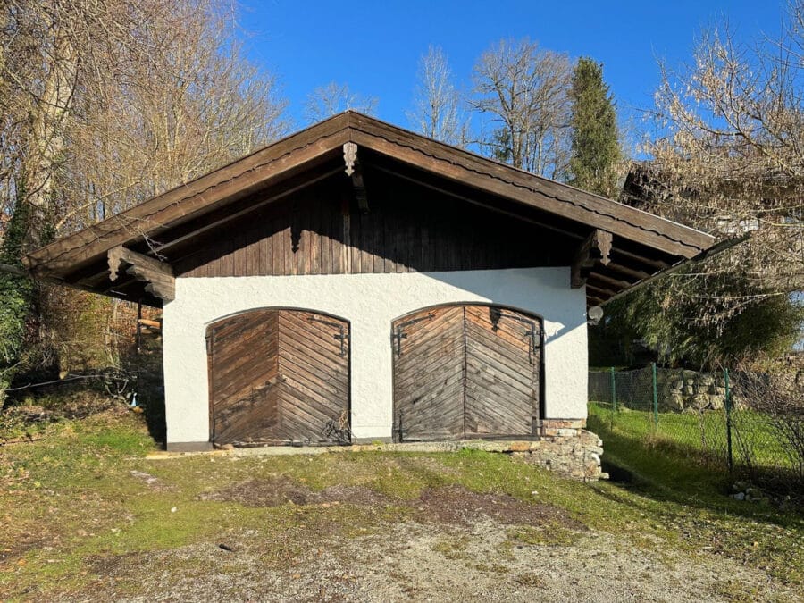 Gemütliche Terrassenwohnung mit Garten in Seenähe - Garage