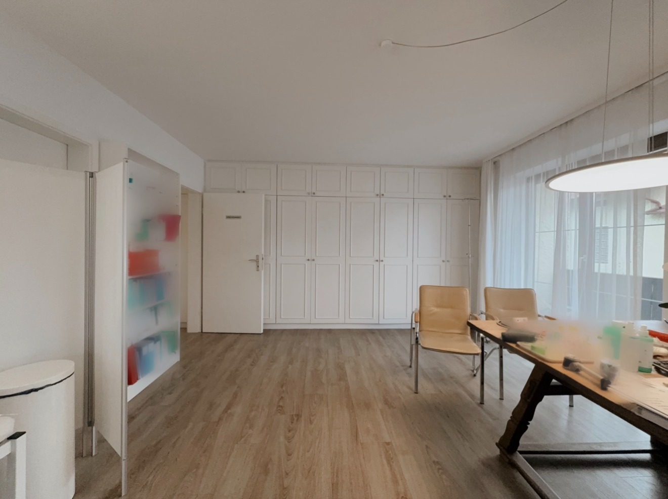 BEHANDLUNGSZIMMER I