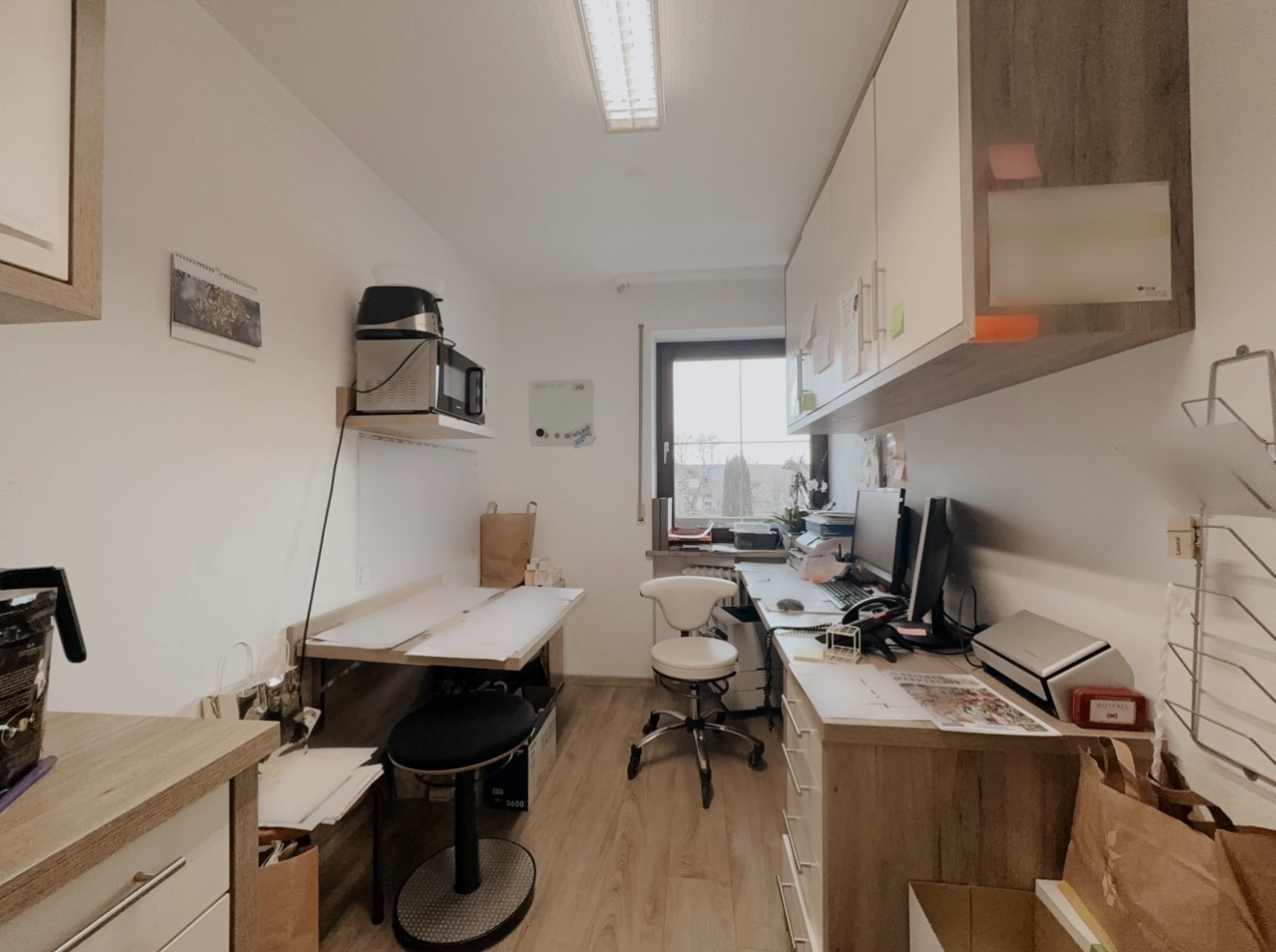 BACKOFFICE