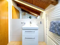 Badezimmer DG