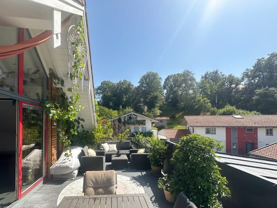 Luxuriöses Designer-Stadthaus mit Dachterrasse & Bergblick - Sonnendeck