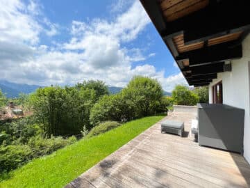 Villa in herausragender Lage und überragendem Blick auf die Bergkette, 83730 Fischbachau, Villa