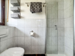Dusch- und Toilettennische - Charmante 3-Zi.-Whg. mit Südbalkon – gepflegt, hell und mit viel Potenzial für persönliche Akzente