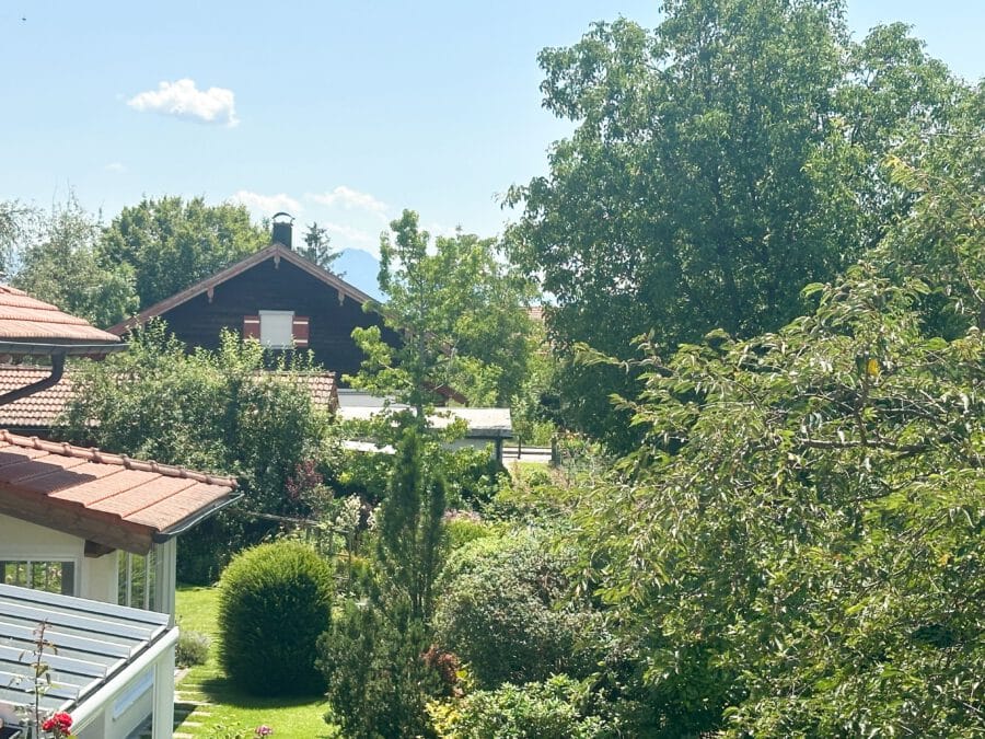 Liebevoll gestaltetes Zuhause mit viel Platz in reizvoller Lage - Südblick