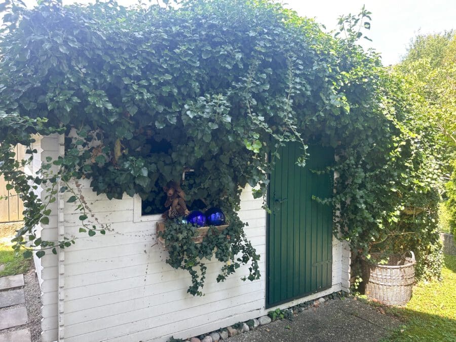 Liebevoll gestaltetes Zuhause mit viel Platz in reizvoller Lage - Gartenhaus