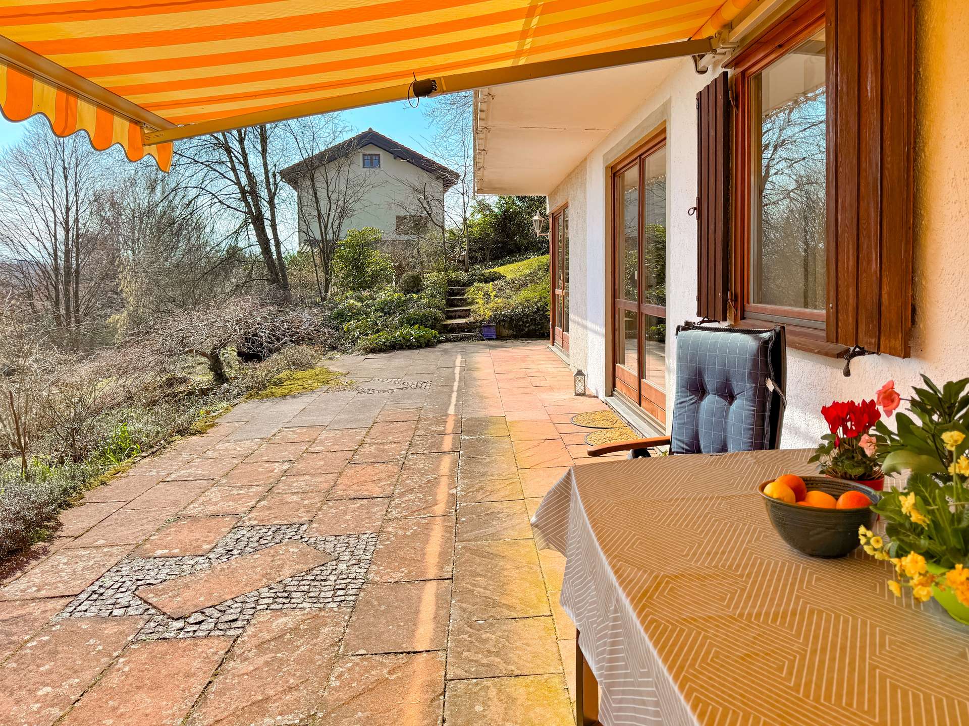 Süd-Ost Terrasse