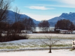 AUSBLICK - Ihr Zuhause mit Chiemsee-Blick – Erdgeschosswohnung in Bestlage