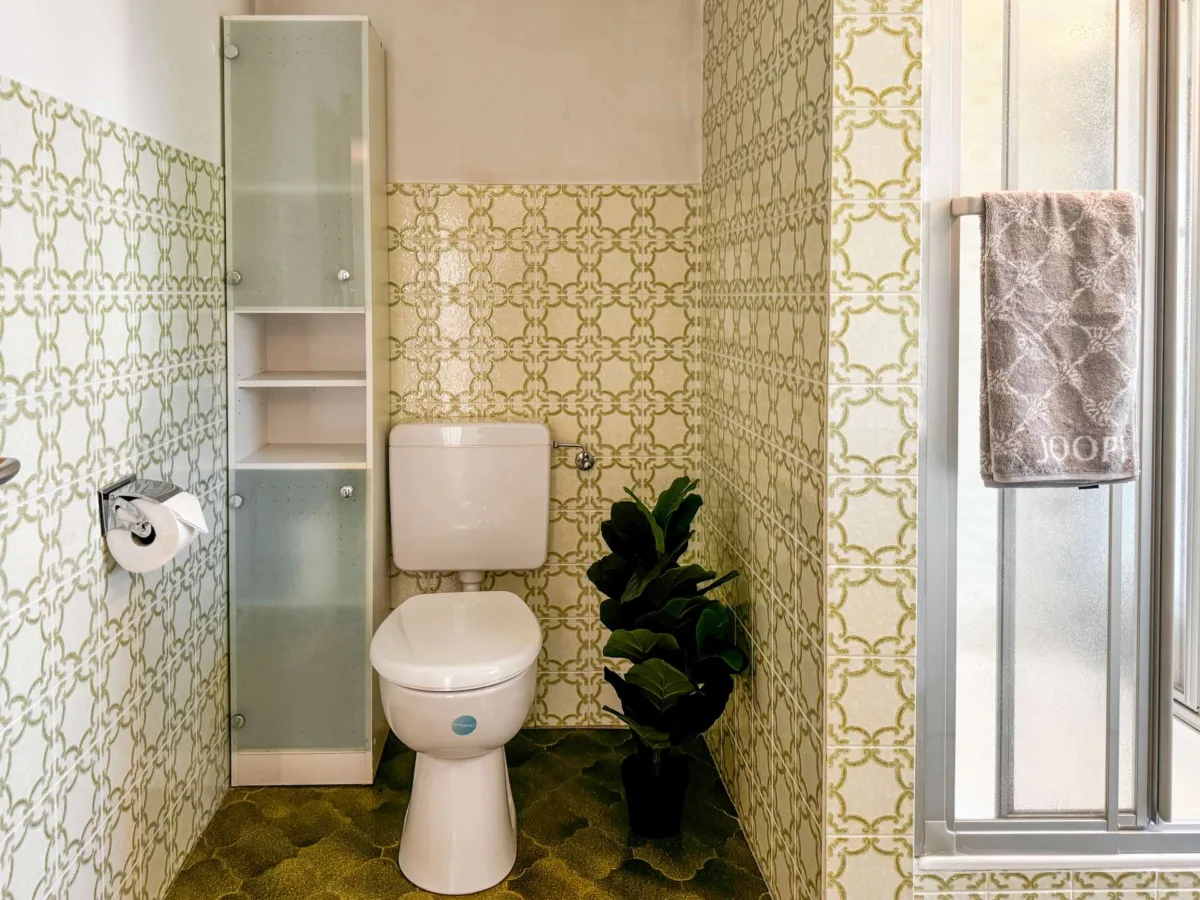 Badezimmer EG
