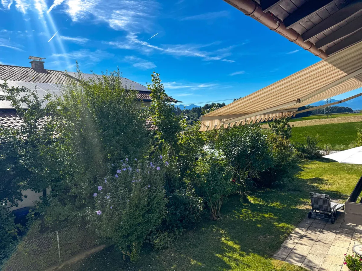 Blick von Balkon in Richtung Südost