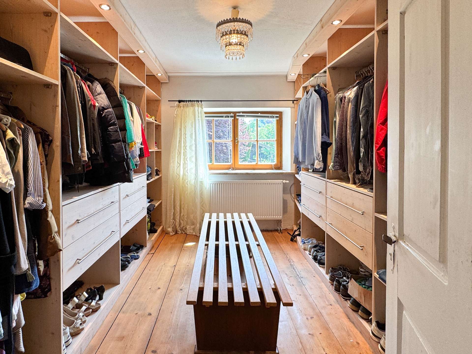 Ankleidezimmer OG