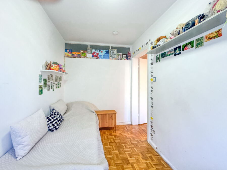 Attraktive Kapitalanlage: 1,5-Zimmer-Wohnung mit Garage in Top-Lage - Separater Schlafbereich