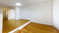 WOHNBEREICH - Exklusive Erdgeschosswohnung mit Sonnenterrasse und Alpenpanorama nahe Prien am Chiemsee