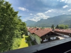 Ausblick - Winterparadies Sachrang – Charmante DG-Wohnung für Skifreunde & Bergliebhaber