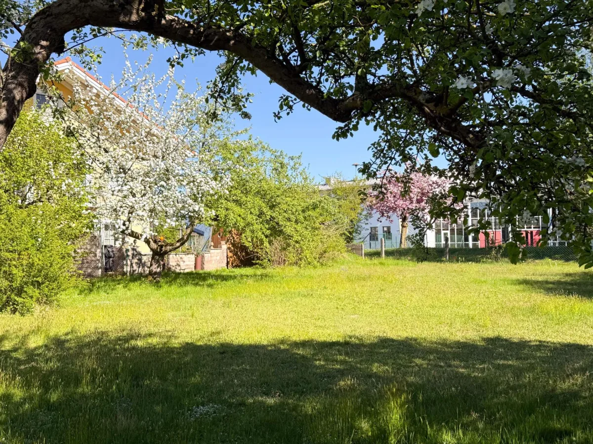 Grundstück