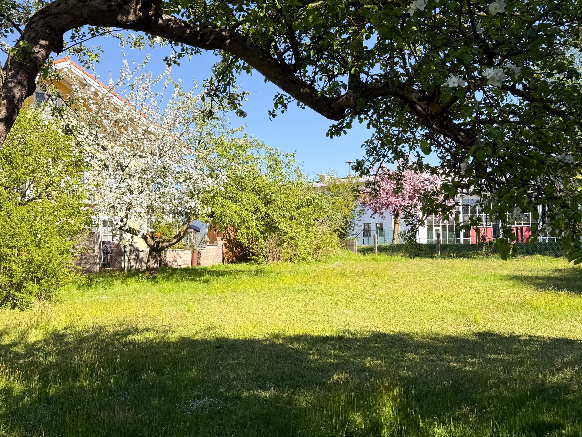 Grundstück
