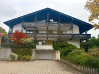 Tiefgarageneinfahrt
