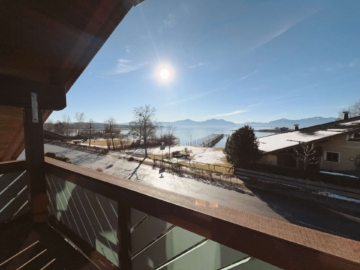 Leben am Chiemsee – Stilvolle Maisonettewohnung mit Panoramablick & Einliegerwohnung, 83358 Seeon-Seebruck, Maisonette