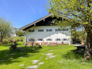 Denkmalgeschütztes Bauernhaus in idyllischer Lage, 83131 Nußdorf am Inn, Bauernhaus