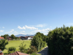 Blick nach Süden - Sonnenverwöhntes Zuhause mit Berg- & Weitblick in idyllischer, ruhiger Umgebung