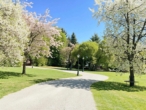 ANWESEN - Hochwertig saniertes Frührenaissance-Schloss in traumhafter Lage mit Kavaliershaus und Schlosspark